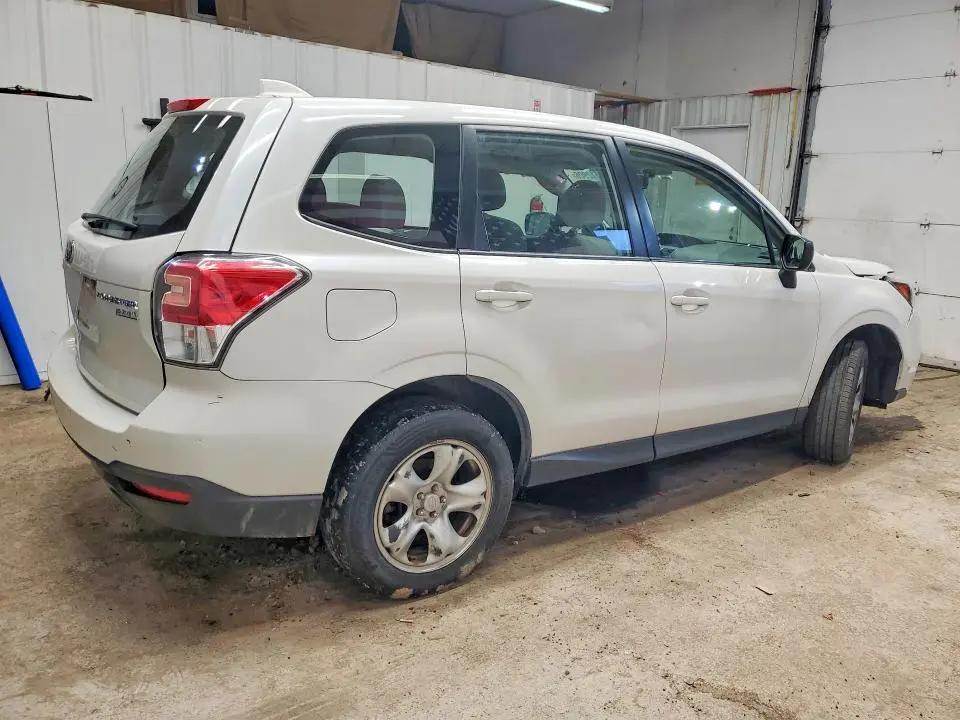 2017 SUBARU FORESTER 2.5I  