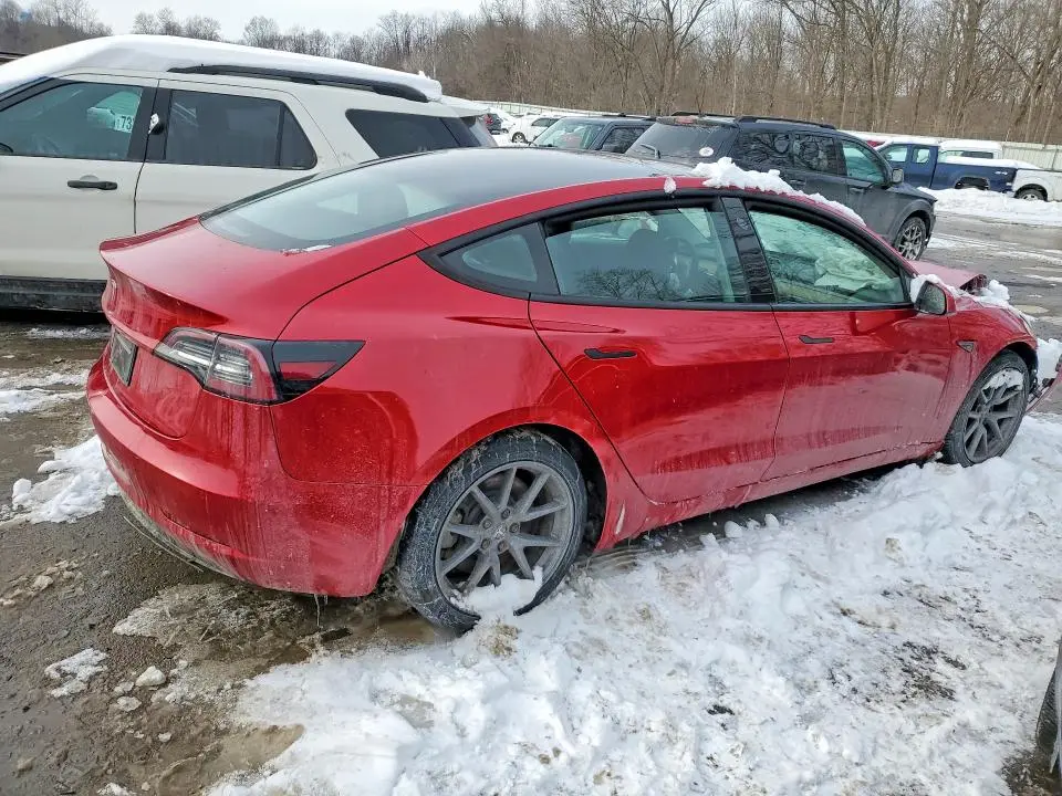 2021 TESLA MODEL 3   