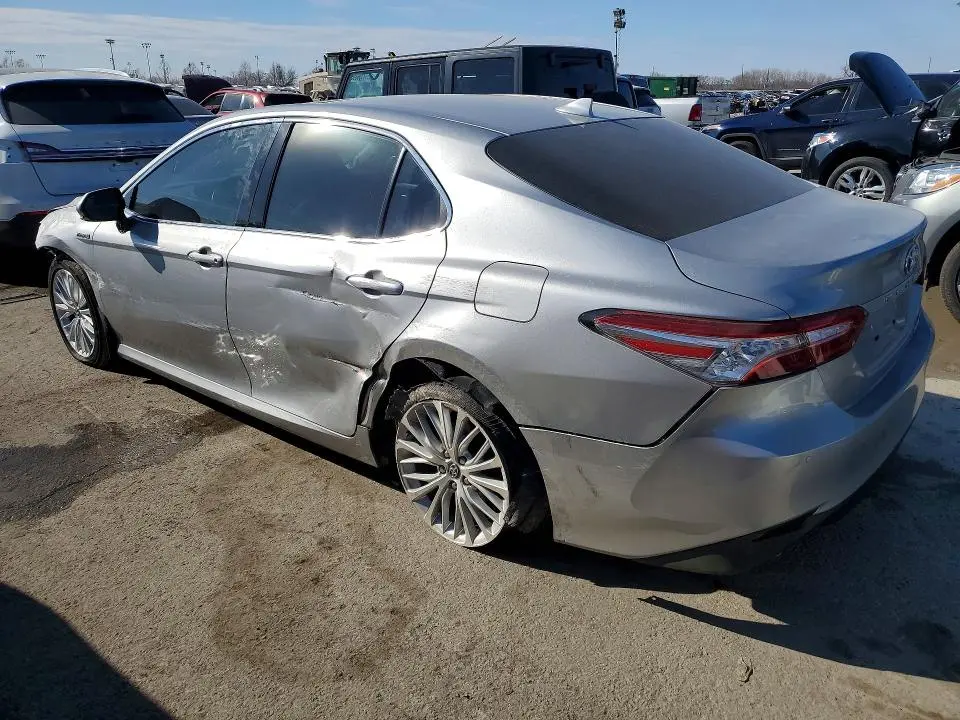 2019 TOYOTA CAMRY HYBRID  