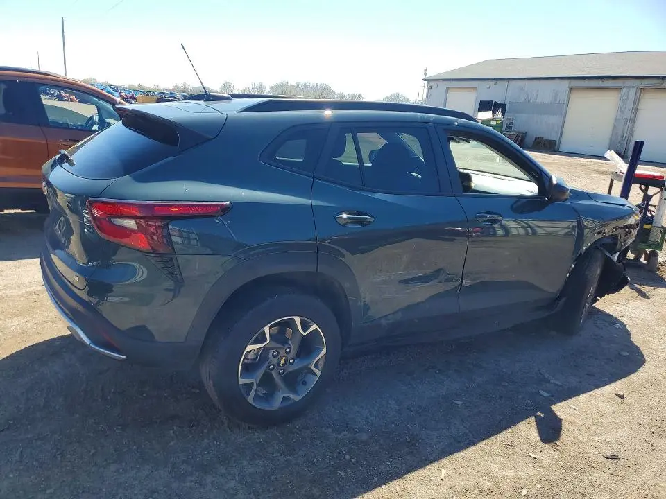 2025 CHEVROLET TRAX 1LT  