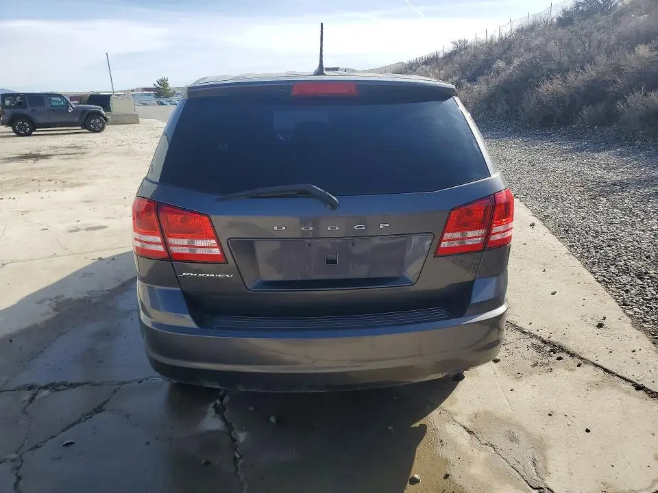 2015 DODGE JOURNEY SE  