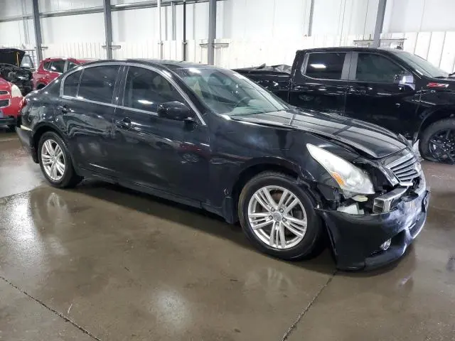 2013 INFINITI G37   