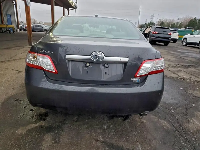 2011 TOYOTA CAMRY HYBRID  