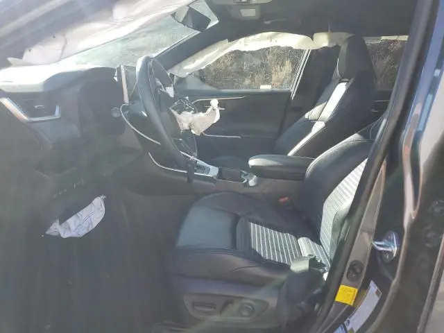 2020 TOYOTA RAV4 XSE