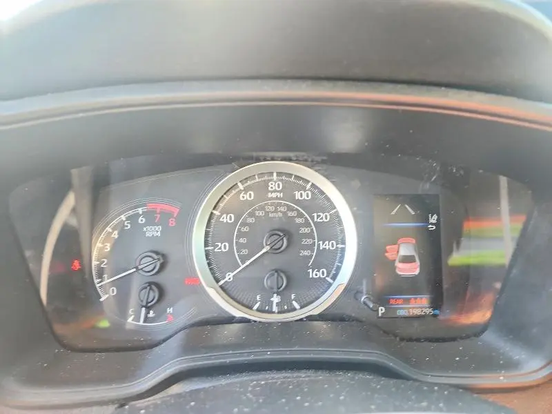 2021 TOYOTA COROLLA LE  