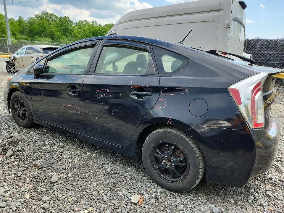 2012 TOYOTA PRIUS TWO  
