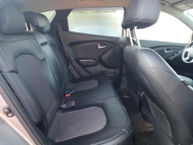 2011 HYUNDAI TUCSON GLS  