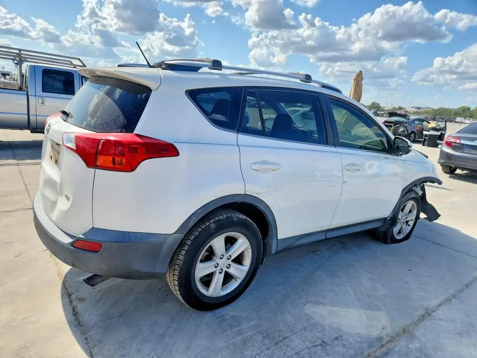 2013 TOYOTA RAV4 XLE  