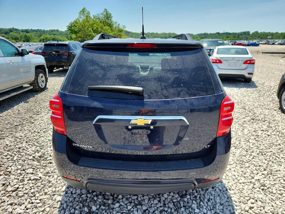2017 CHEVROLET EQUINOX LT  