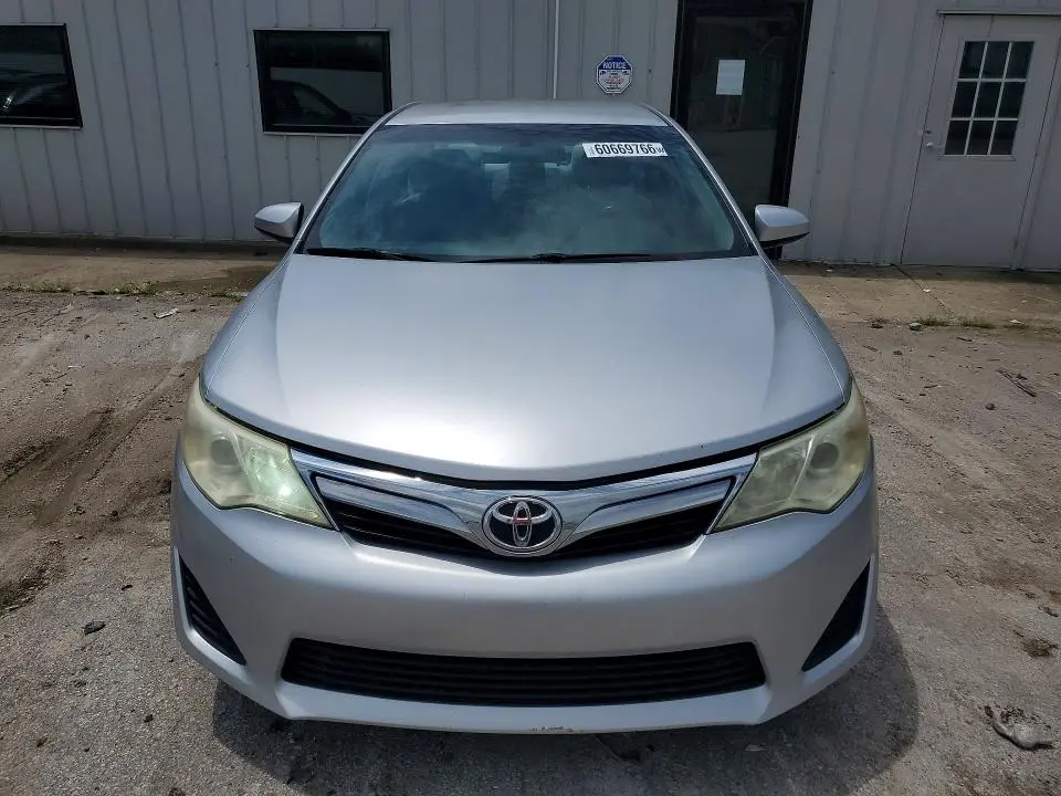 2012 TOYOTA CAMRY LE  