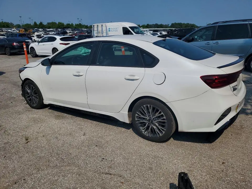 2023 KIA FORTE GT LINE  