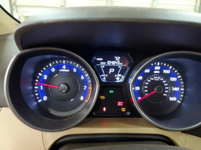 2013 HYUNDAI ELANTRA GLS  