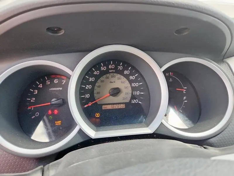 2011 TOYOTA TACOMA DOUBLE CAB PRERUNNER  