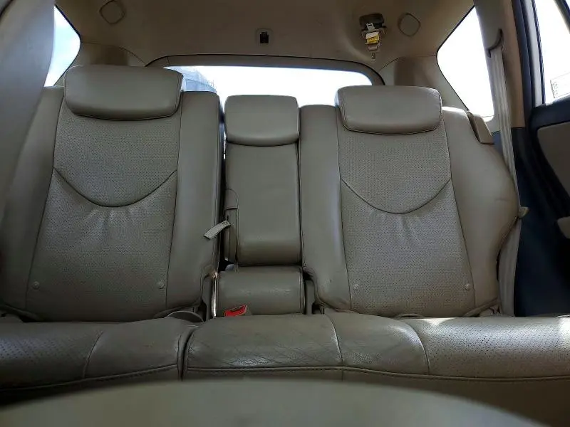 2011 TOYOTA RAV4 LIMITED  