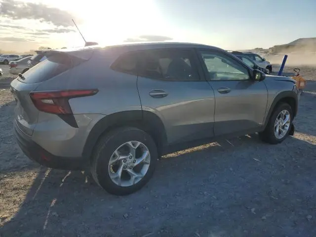 2025 CHEVROLET TRAX LS  