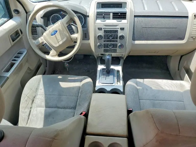 2011 FORD ESCAPE XLT  