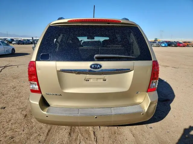2011 KIA SEDONA