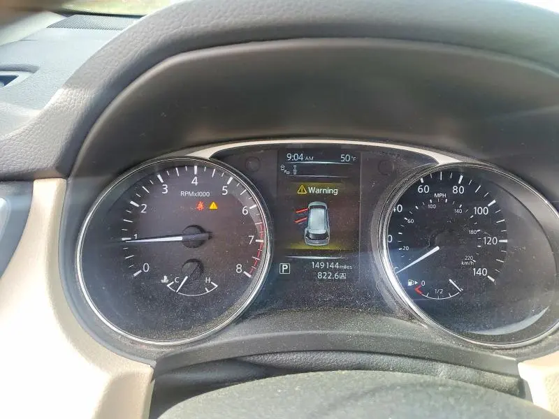 2016 NISSAN ROGUE SL  