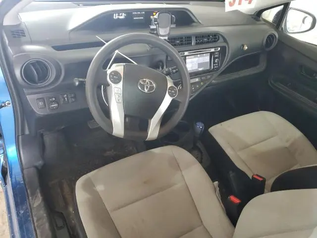 2017 TOYOTA PRIUS C   