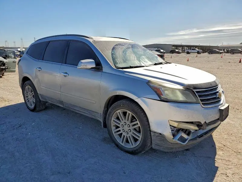 2015 CHEVROLET TRAVERSE LT  