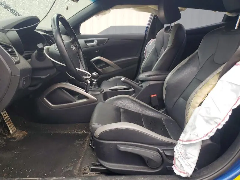 2016 HYUNDAI VELOSTER TURBO  