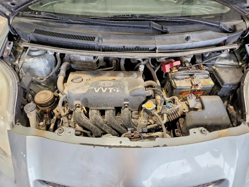 2010 TOYOTA YARIS BASE  