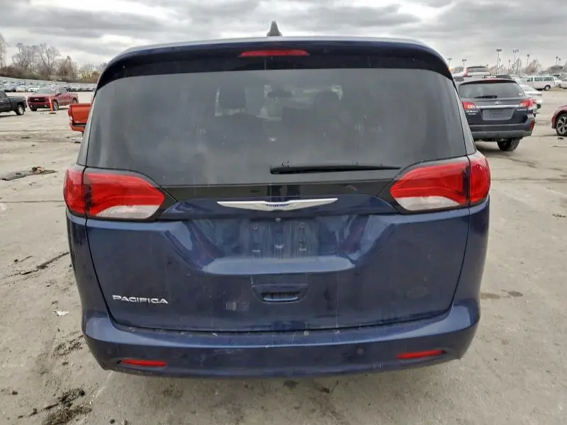2018 CHRYSLER PACIFICA L  