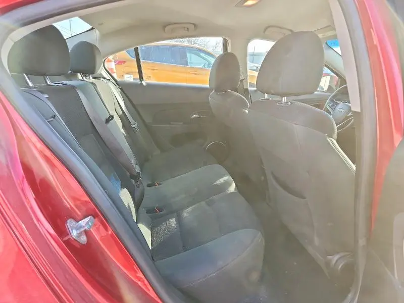 2012 CHEVROLET CRUZE LT  