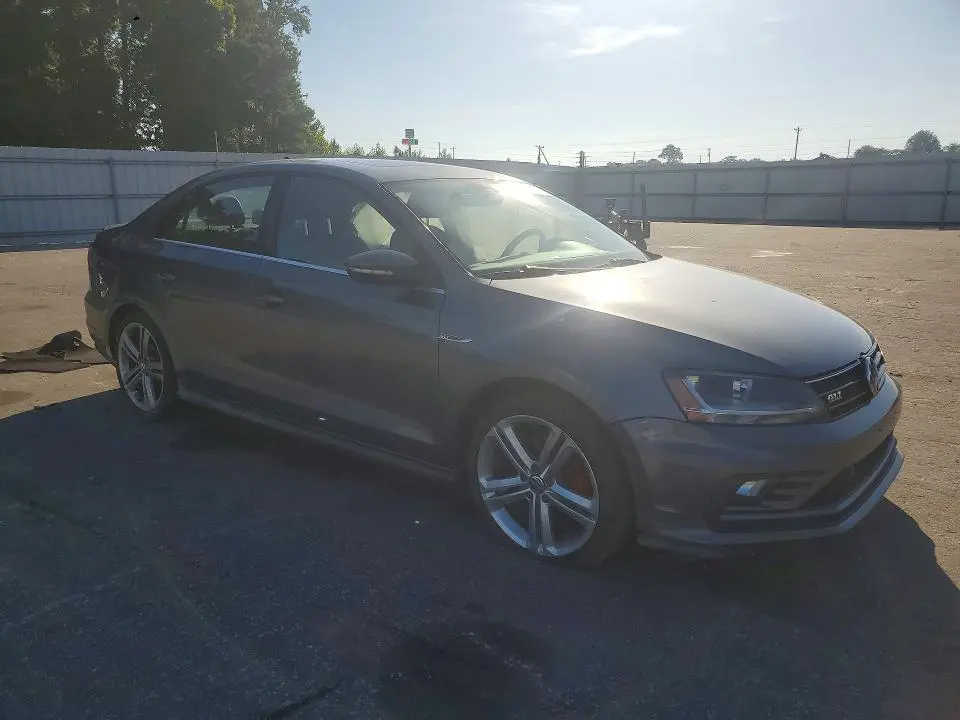 2017 VOLKSWAGEN JETTA GLI  