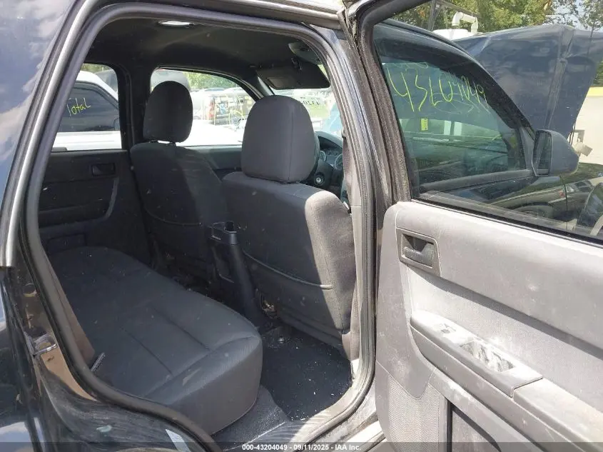 2012 FORD ESCAPE XLT