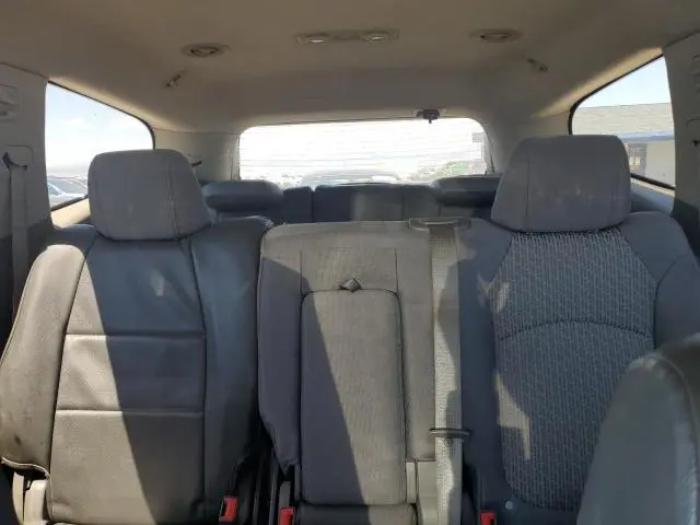 2010 CHEVROLET TRAVERSE LT  