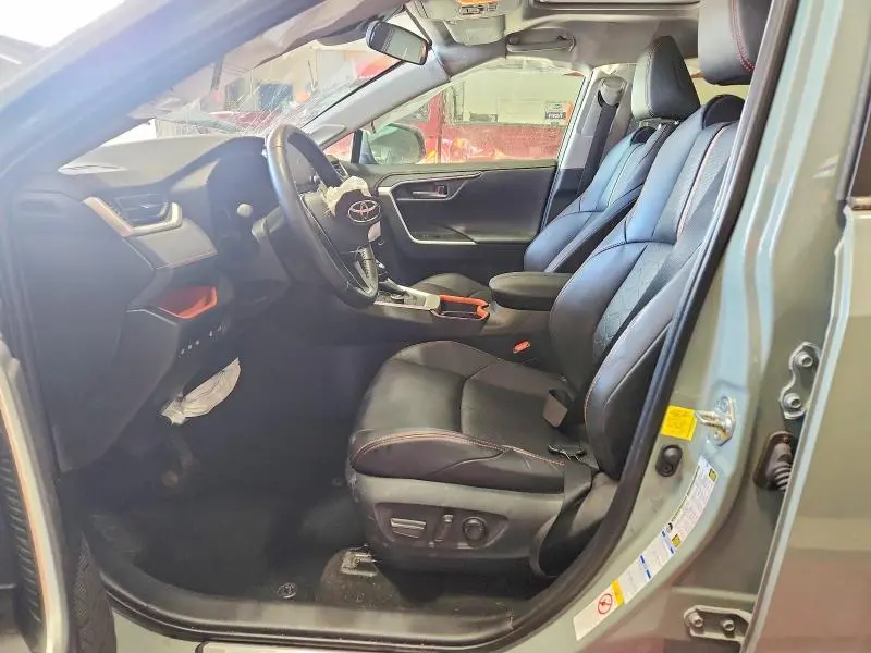 2019 TOYOTA RAV4 ADVENTURE  
