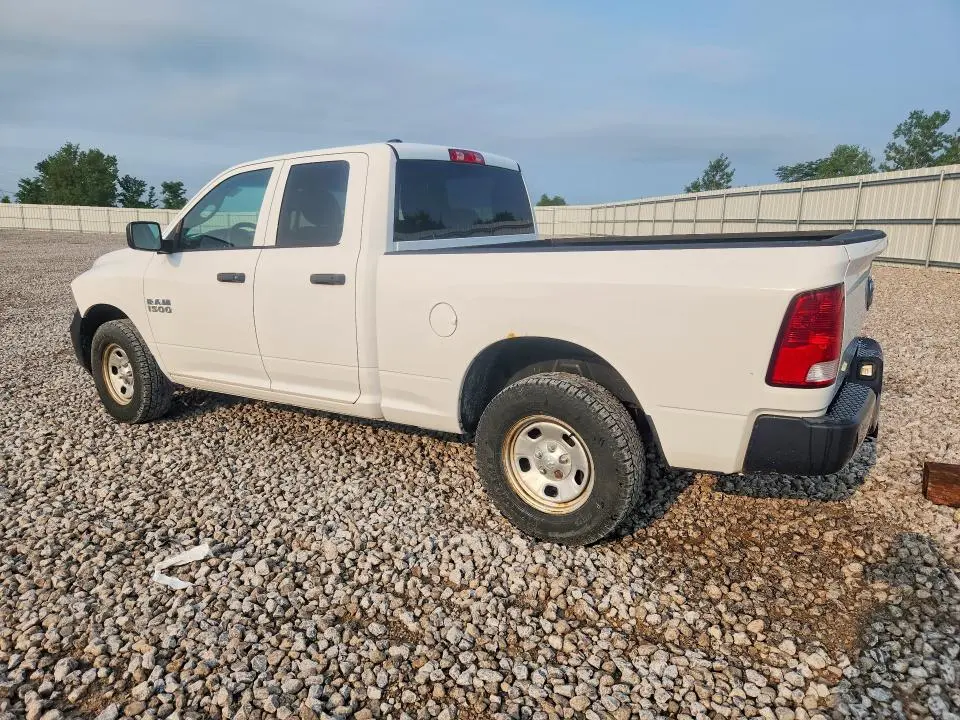 2016 RAM 1500 ST  