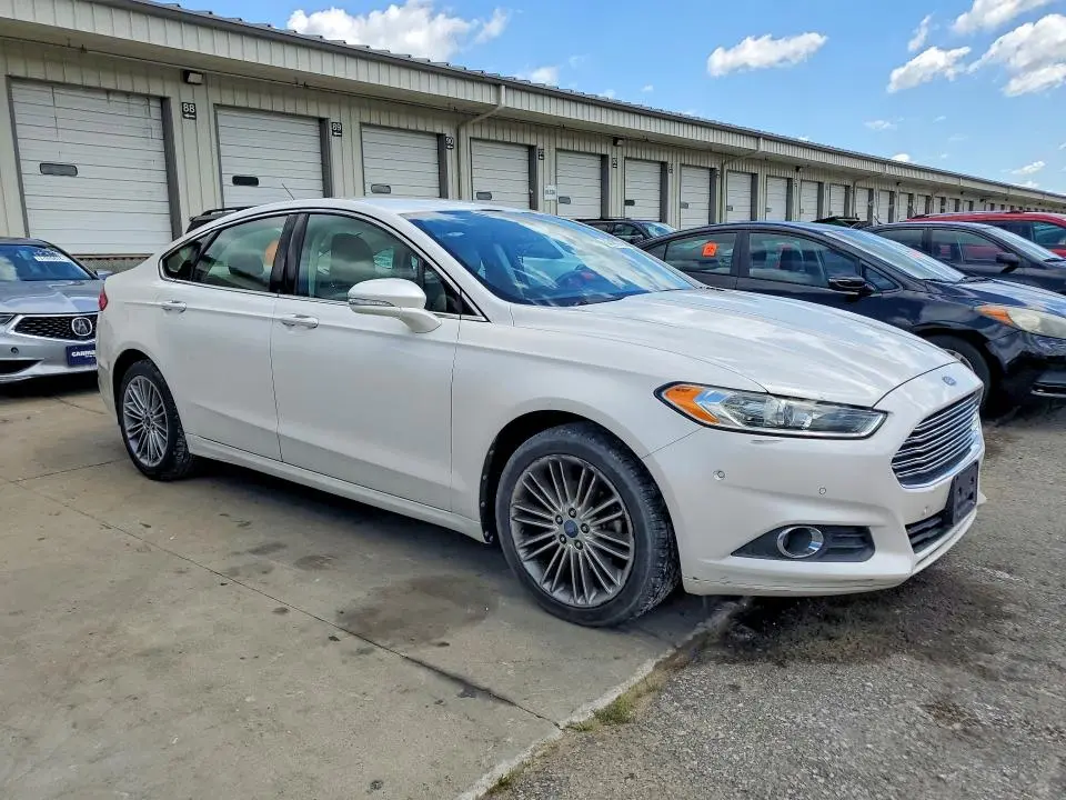 2013 FORD FUSION SE  