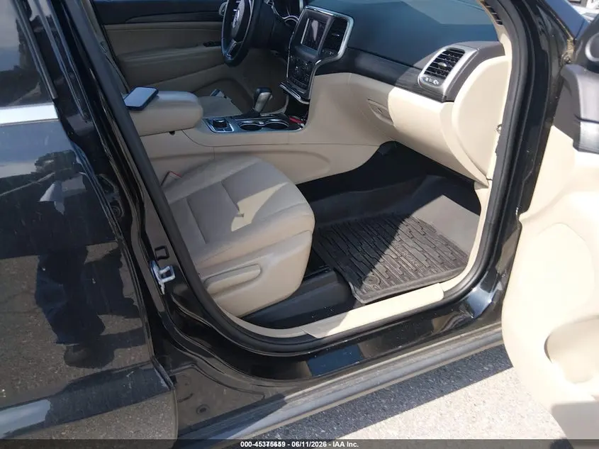 2019 JEEP GRAND CHEROKEE LAREDO E 4X4