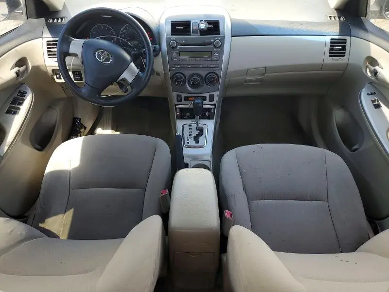 2011 TOYOTA COROLLA LE  