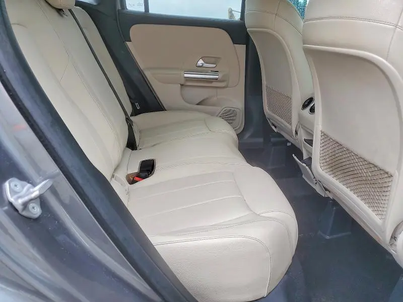 2021 MERCEDES-BENZ GLA 250  