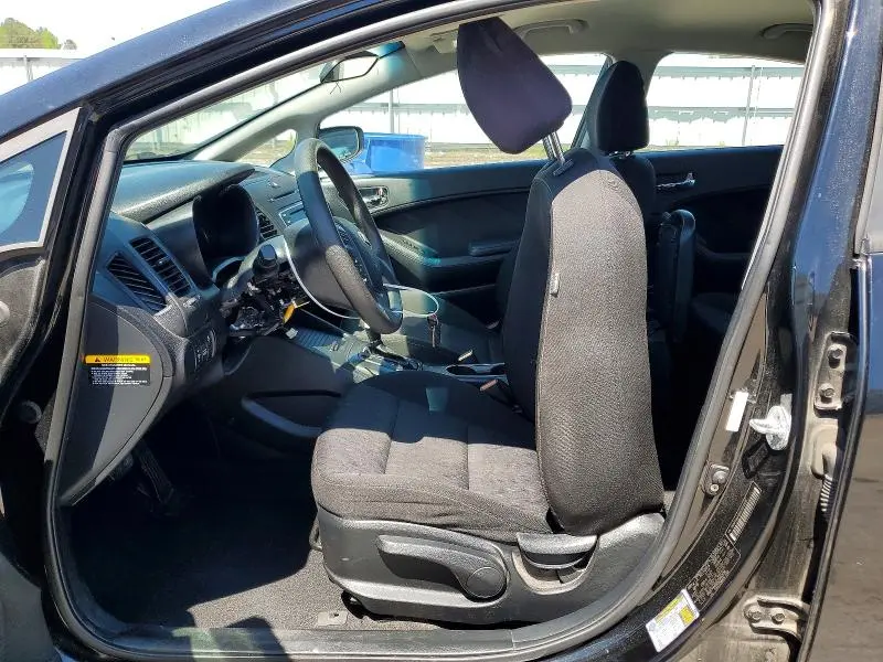 2016 KIA FORTE LX  