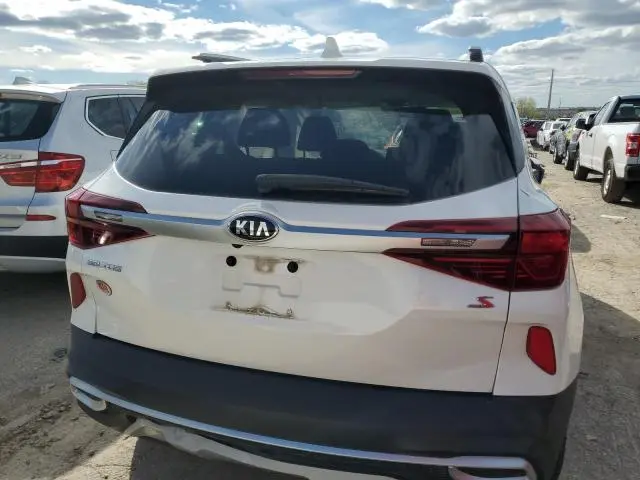 2021 KIA SELTOS S  