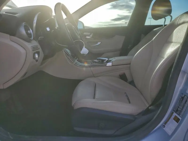 2015 MERCEDES-BENZ C 300  