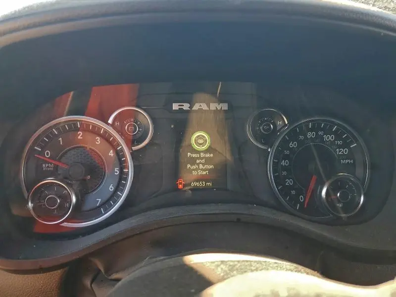 2024 RAM 1500 TRADESMAN  