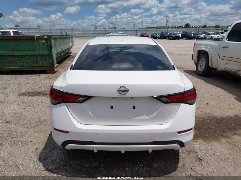 2022 NISSAN SENTRA SV XTRONIC CVT