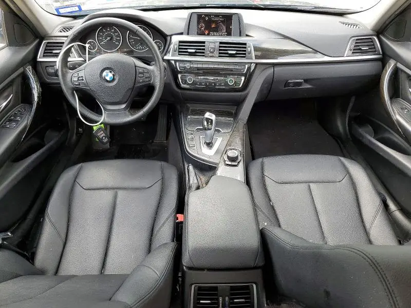 2017 BMW 320 I  