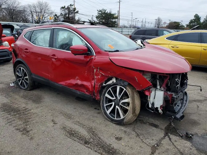 2017 NISSAN ROGUE SPORT S  