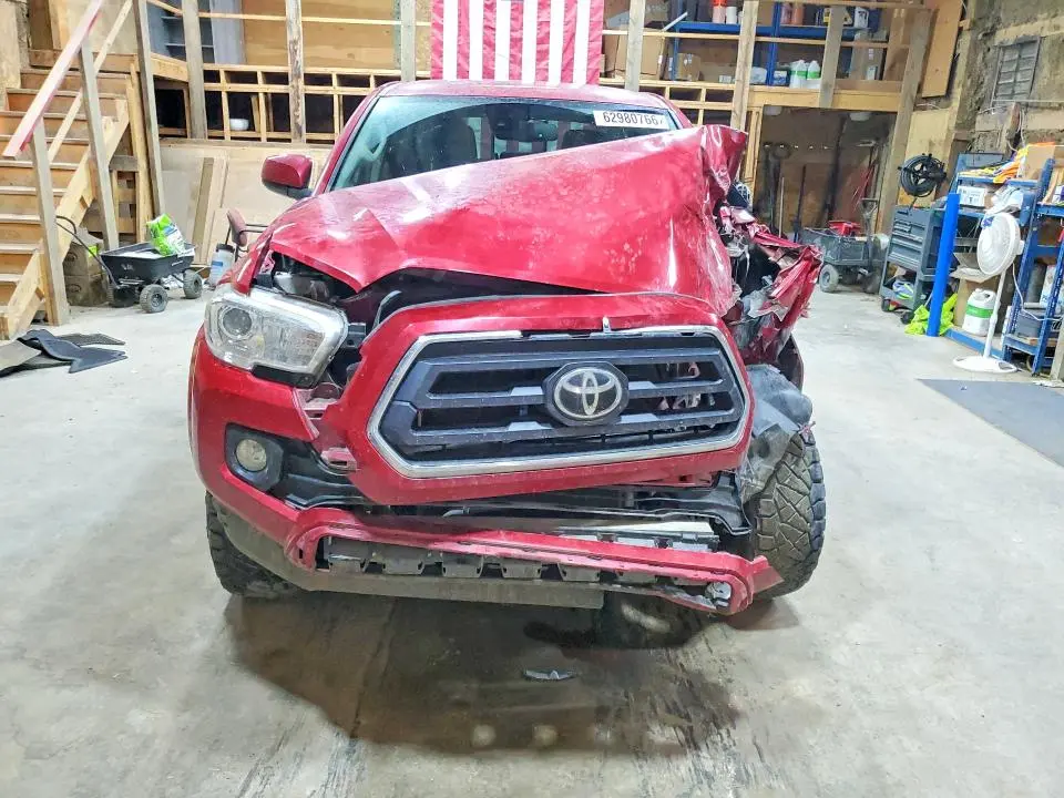 2020 TOYOTA TACOMA SR5 V6  