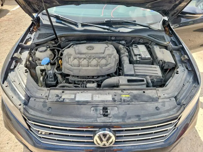 2018 VOLKSWAGEN PASSAT S  