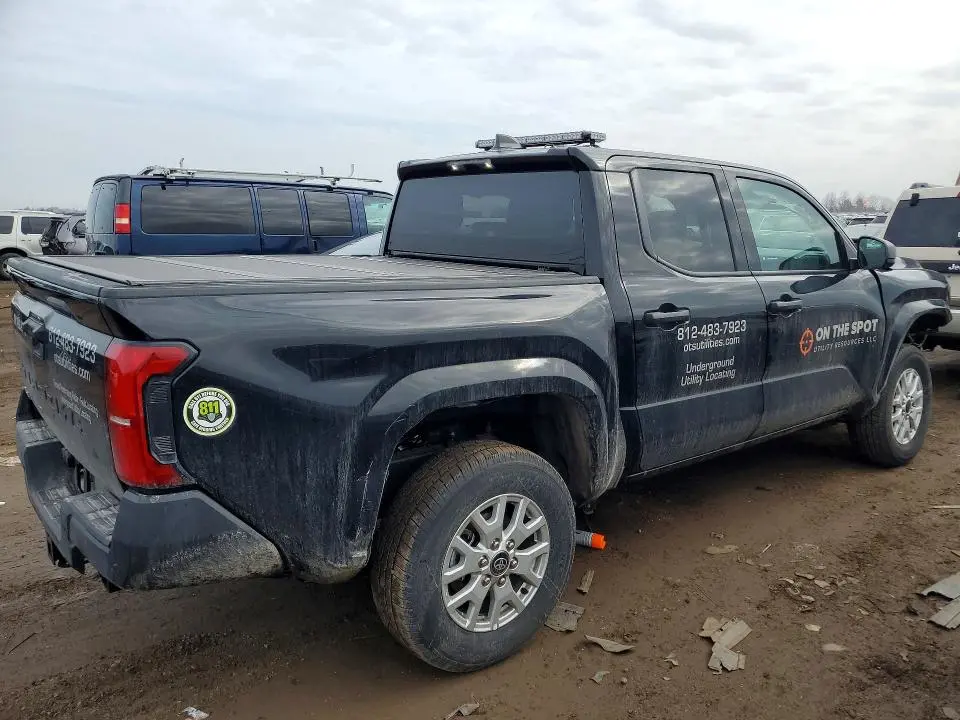 2025 TOYOTA TACOMA SR  