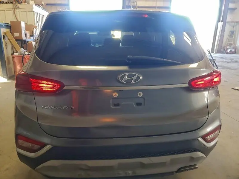 2019 HYUNDAI SANTA FE SE  