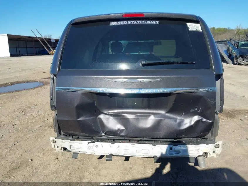 2016 CHRYSLER TOWN & COUNTRY TOURING