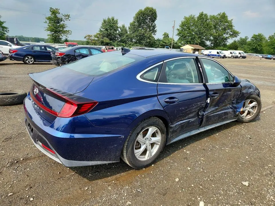 2020 HYUNDAI SONATA SE  